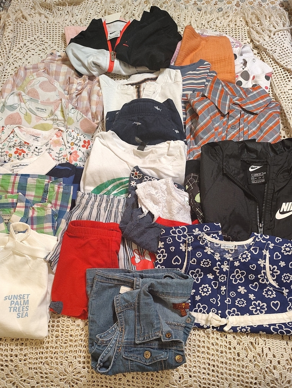 Inventory Bundle Boys And Girls Mix-23 Pieces Mystery Lot